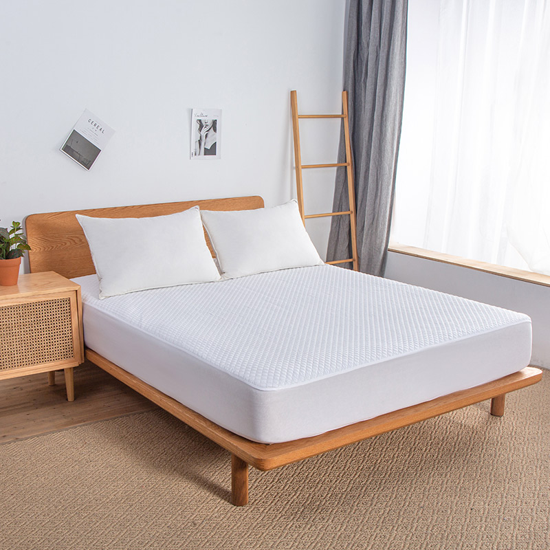 Premium super soft Pinsonic quilt waterproof mattress cover  mattress protector  (3)